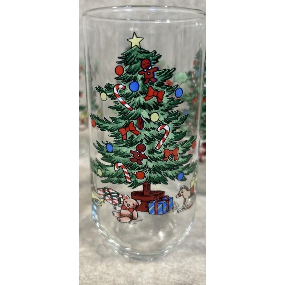 Christmas Tree Tumbler Glasses Set of 12 Holiday Frosted Glassware